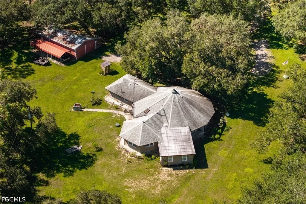 2348 Nine Mile Road Labelle FL 33935