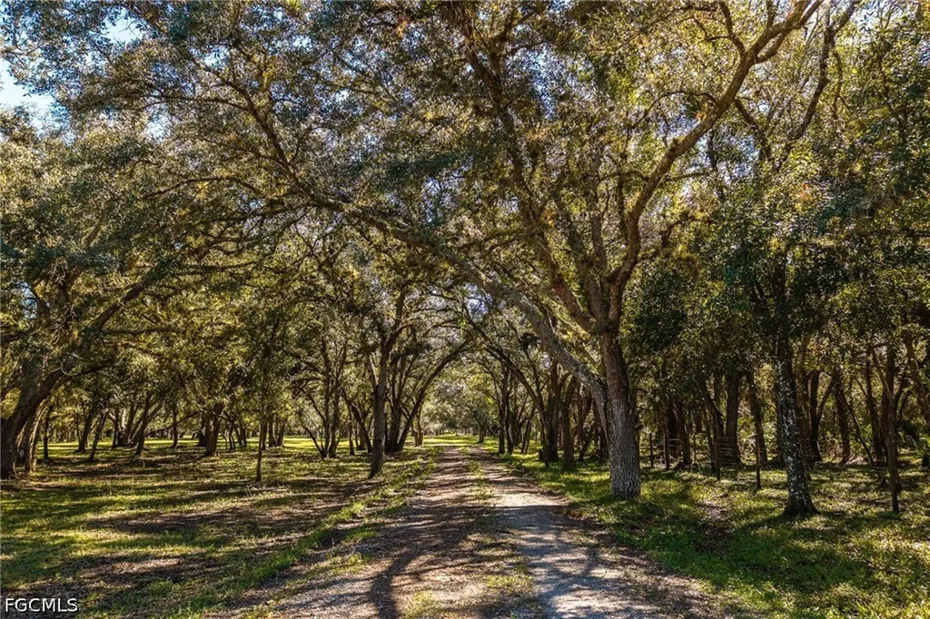 2348 Nine Mile Road Labelle FL 33935