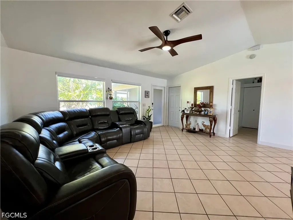 702 SW 25th Street Cape Coral FL 33914