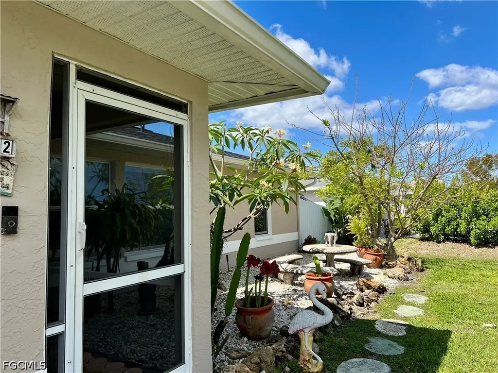 702 SW 25th Street Cape Coral FL 33914