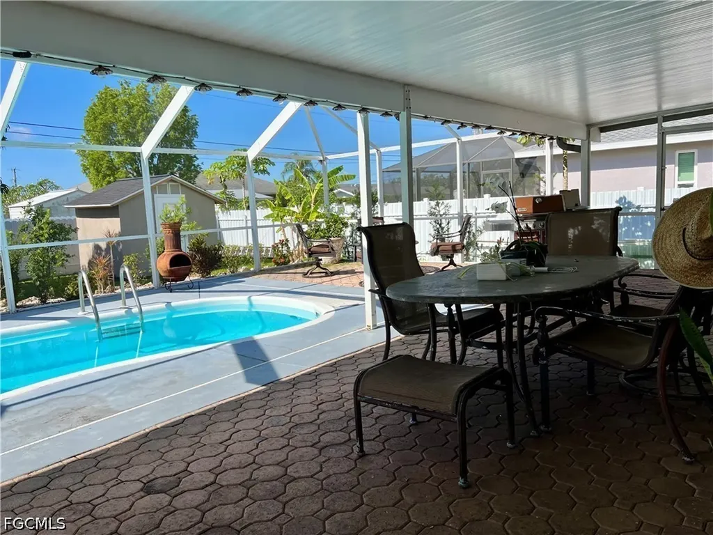 702 SW 25th Street Cape Coral FL 33914