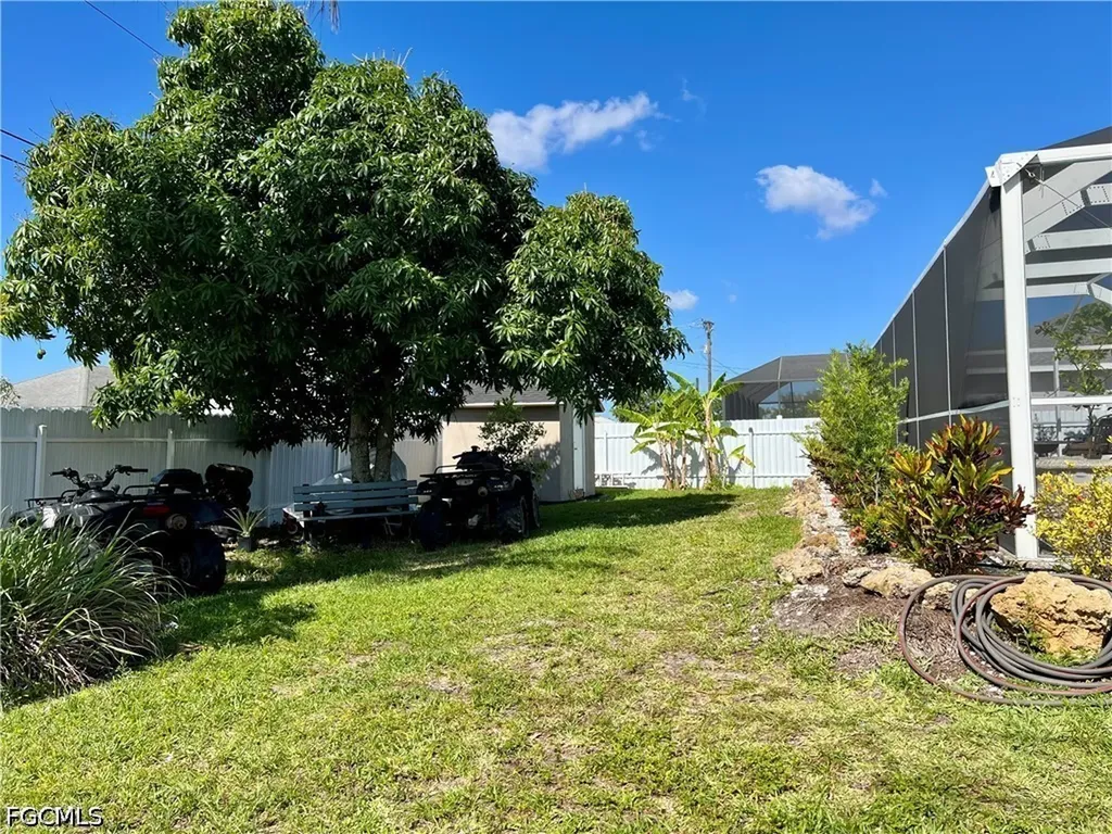 702 SW 25th Street Cape Coral FL 33914
