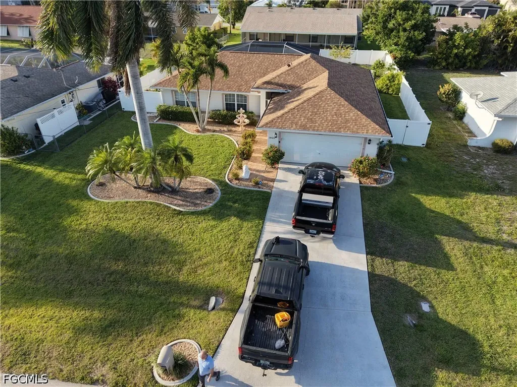1825 SE 12th Terrace Cape Coral FL 33990