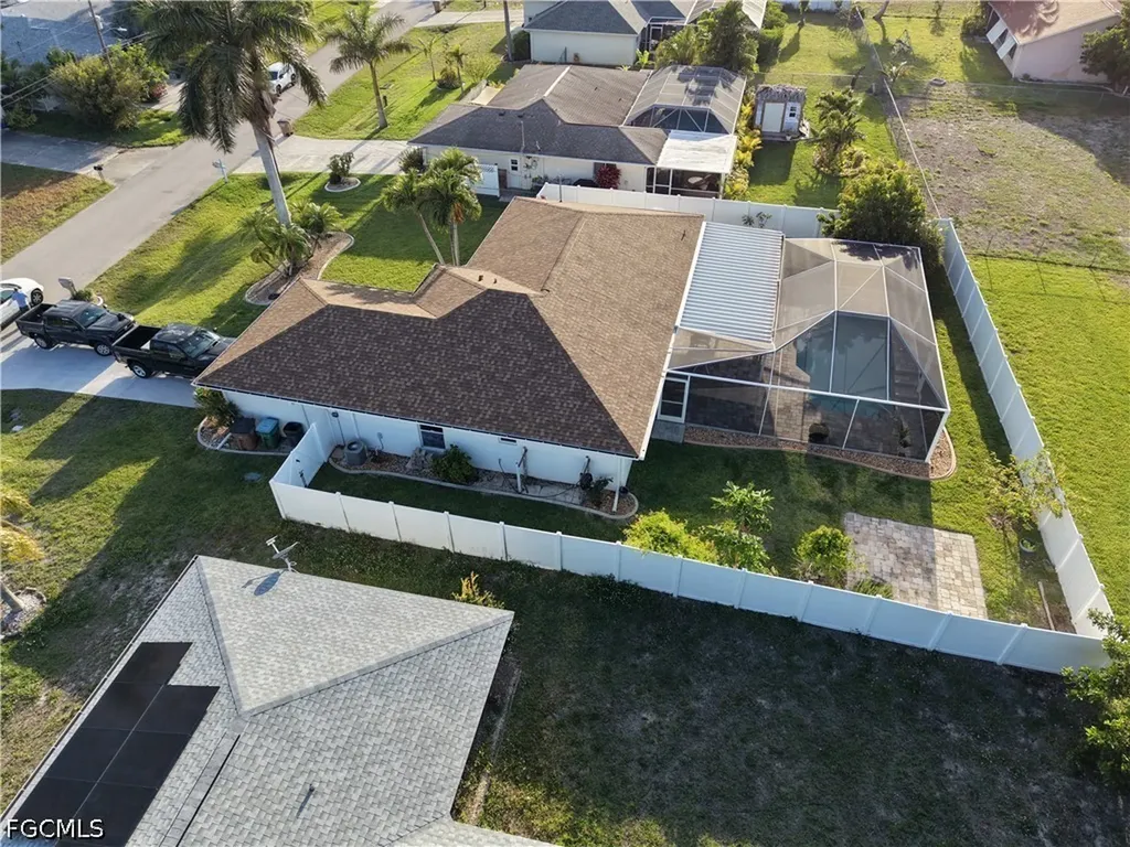 1825 SE 12th Terrace Cape Coral FL 33990