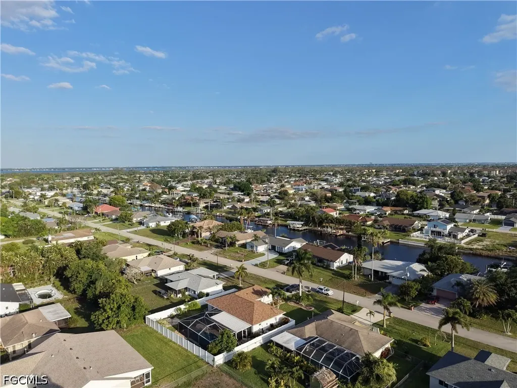 1825 SE 12th Terrace Cape Coral FL 33990