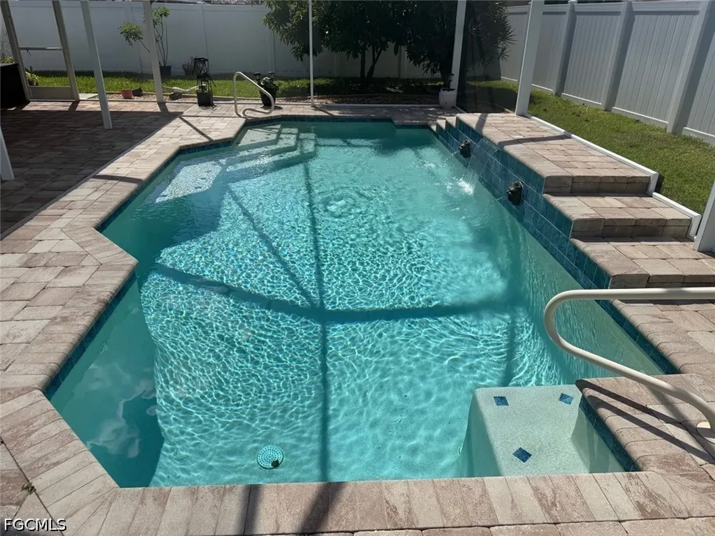 1825 SE 12th Terrace Cape Coral FL 33990