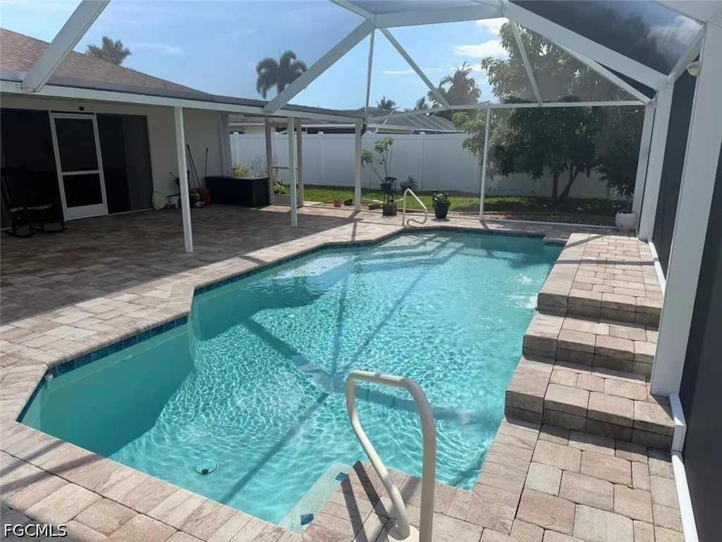 1825 SE 12th Terrace Cape Coral FL 33990
