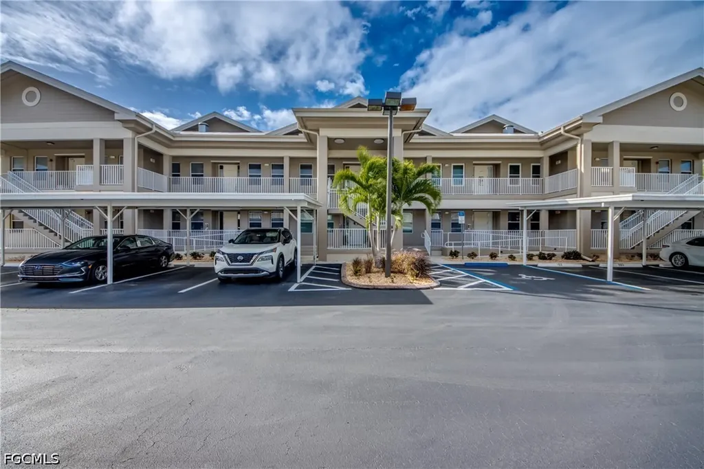 15250 Riverbend Boulevard North Fort Myers FL 33917