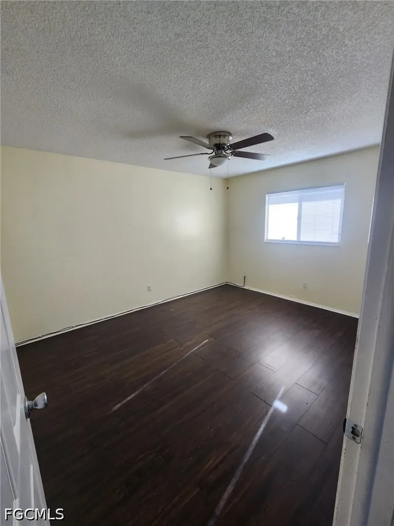 2102 SE 8th Terrace Cape Coral FL 33990