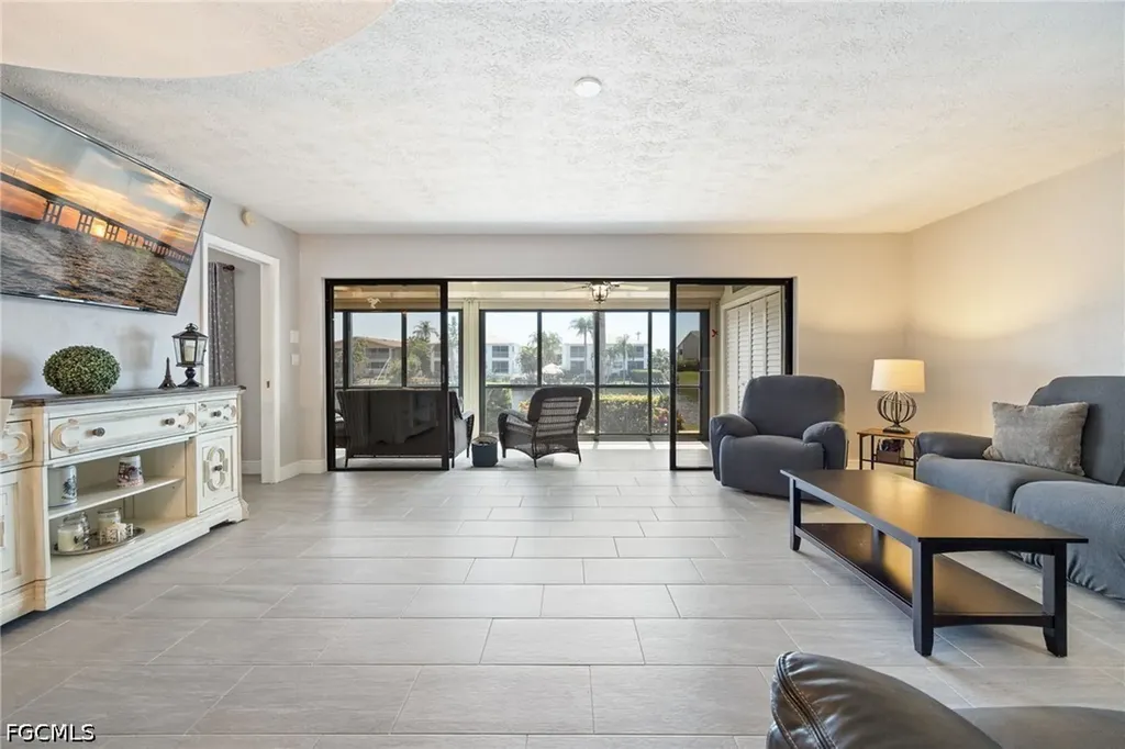 3736 SE 12th Avenue Cape Coral FL 33904