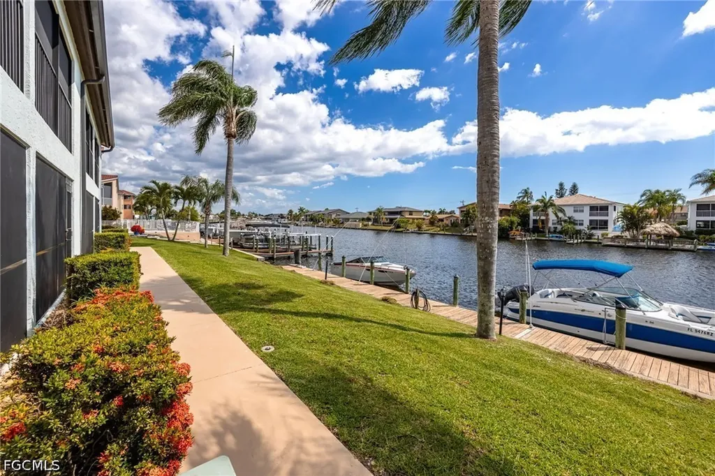 3736 SE 12th Avenue Cape Coral FL 33904