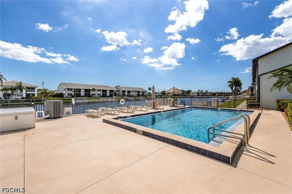3736 SE 12th Avenue Cape Coral FL 33904