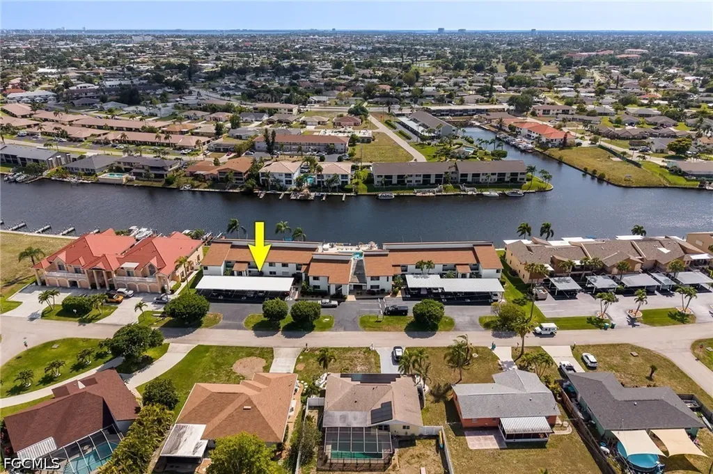 3736 SE 12th Avenue Cape Coral FL 33904