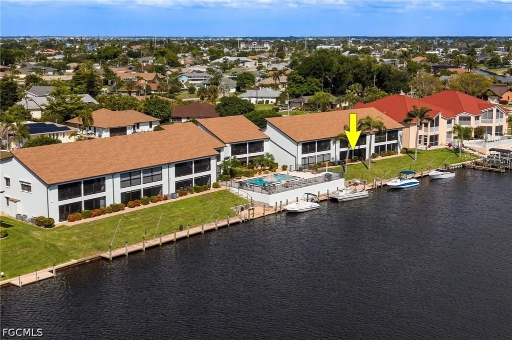3736 SE 12th Avenue Cape Coral FL 33904