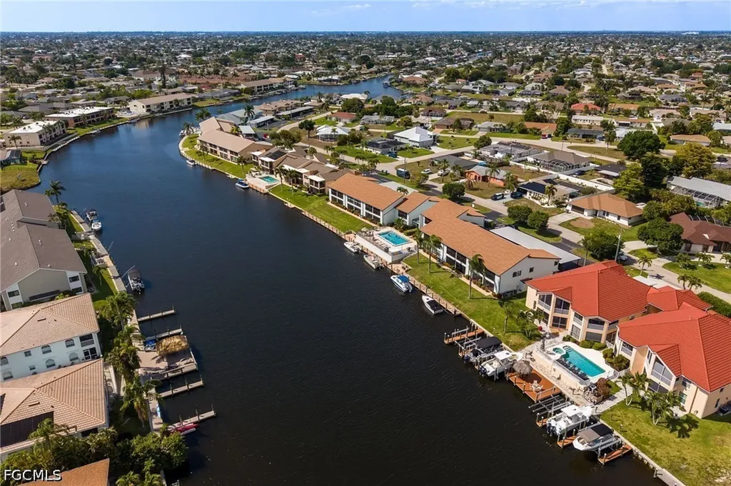 3736 SE 12th Avenue Cape Coral FL 33904