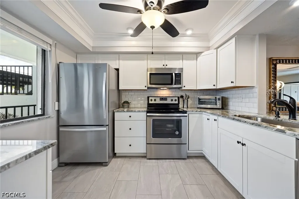 3736 SE 12th Avenue Cape Coral FL 33904