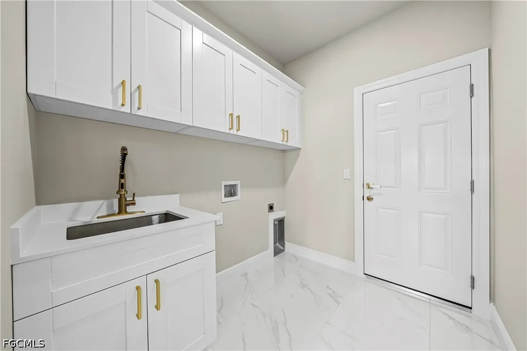 2917 1st Street SW Lehigh Acres FL 33976