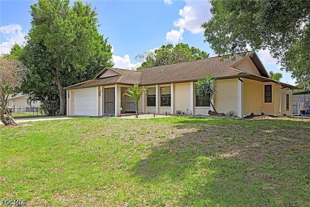 1398 Evalena Lane North Fort Myers FL 33917