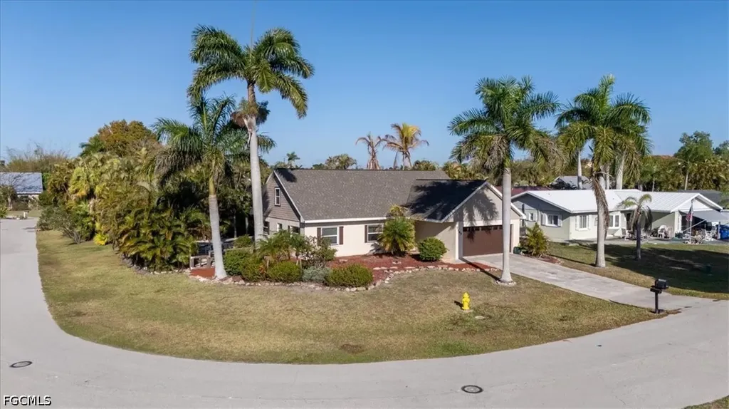 7165 Columbia Circle E Fort Myers FL 33908