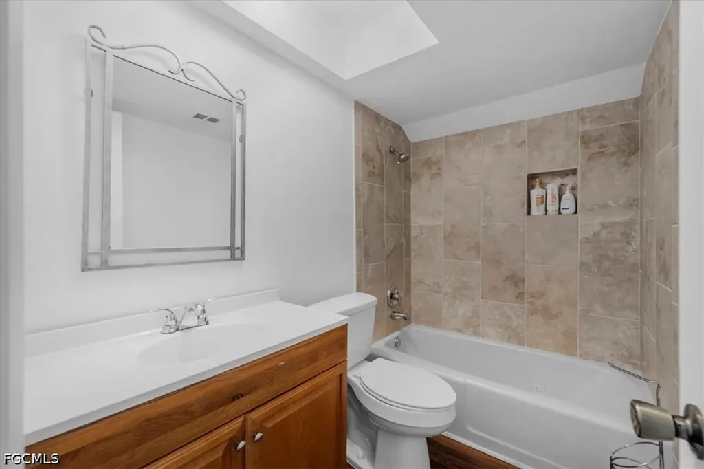 7165 Columbia Circle E Fort Myers FL 33908