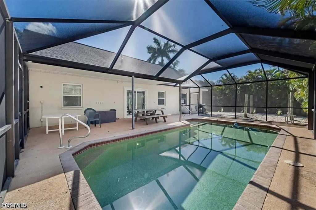 7165 Columbia Circle E Fort Myers FL 33908