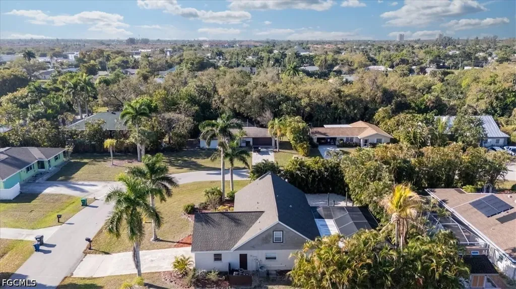 7165 Columbia Circle E Fort Myers FL 33908