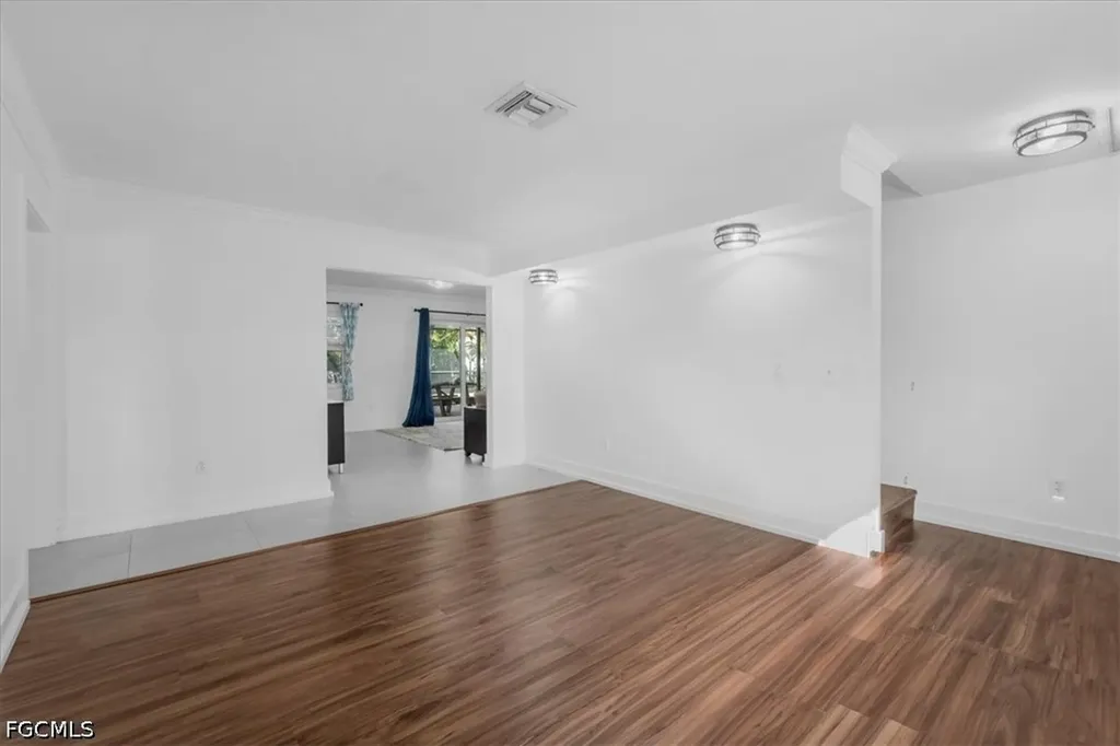 7165 Columbia Circle E Fort Myers FL 33908