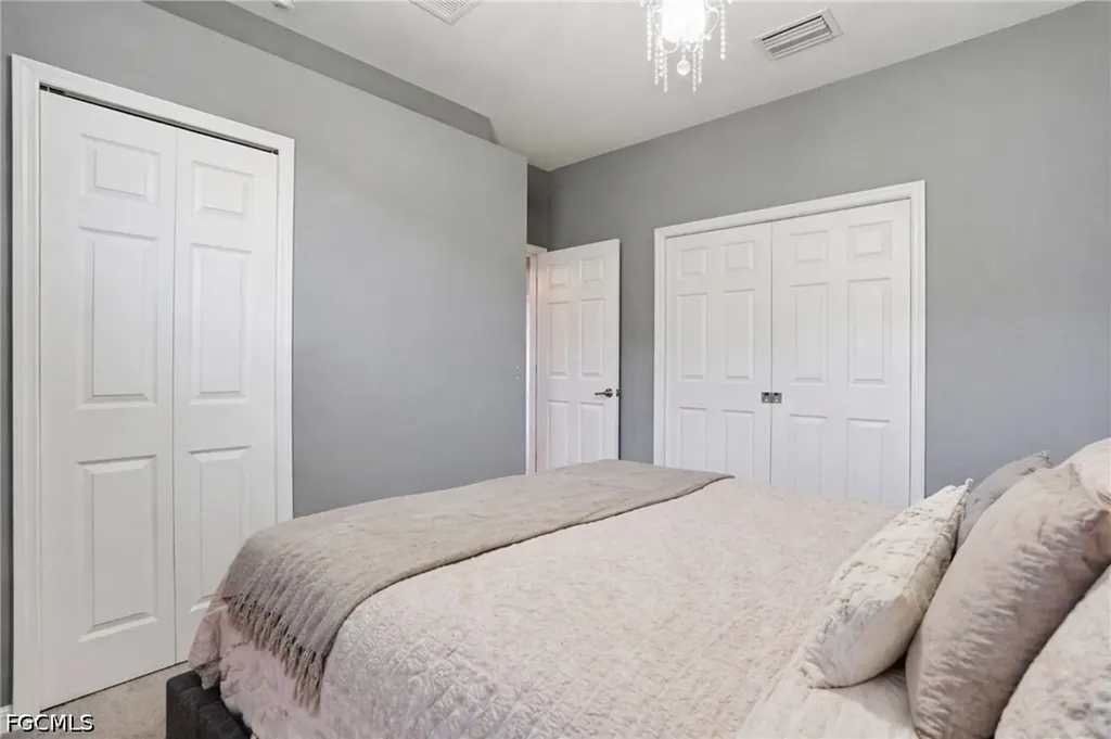 2519 Vine Avenue Naples FL 34120