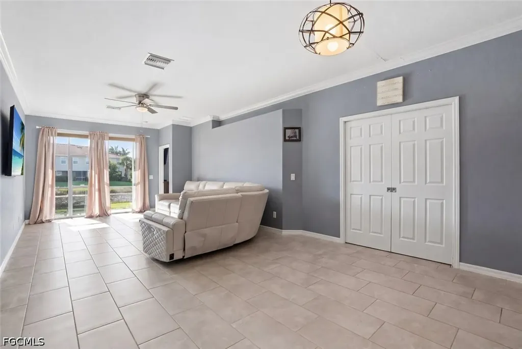 2519 Vine Avenue Naples FL 34120