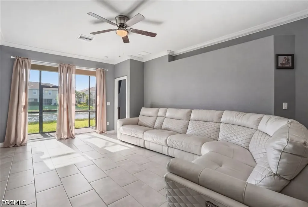 2519 Vine Avenue Naples FL 34120
