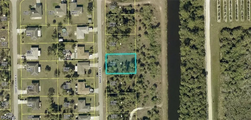 515 Naples Avenue S Lehigh Acres FL 33974