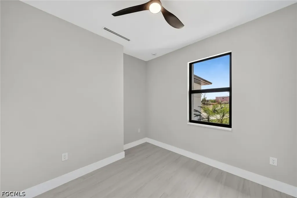 1947 NW 34th Avenue Cape Coral FL 33993