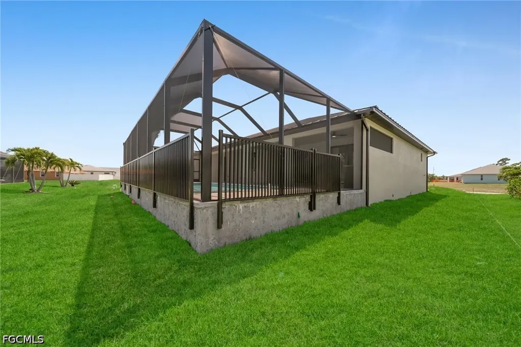 1947 NW 34th Avenue Cape Coral FL 33993