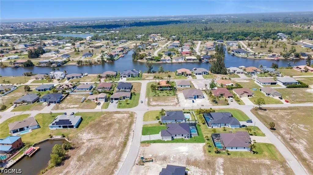 1947 NW 34th Avenue Cape Coral FL 33993
