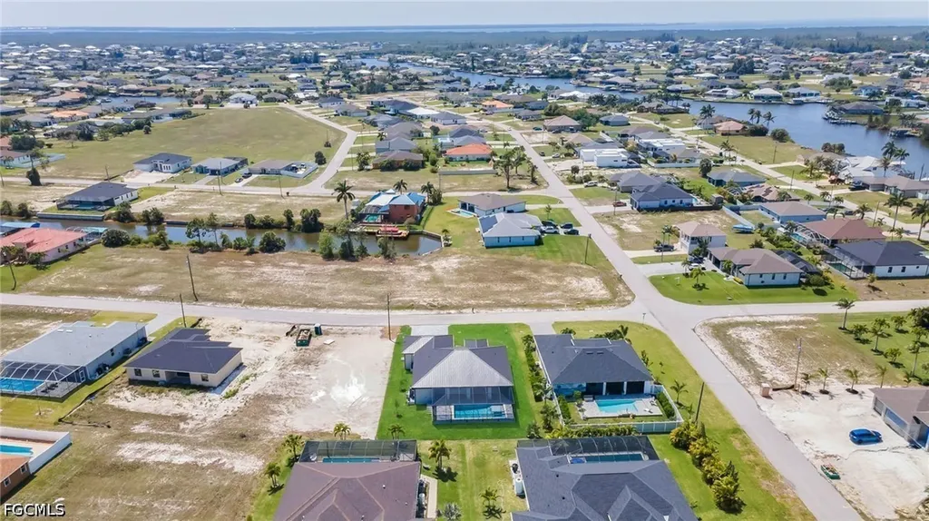 1947 NW 34th Avenue Cape Coral FL 33993