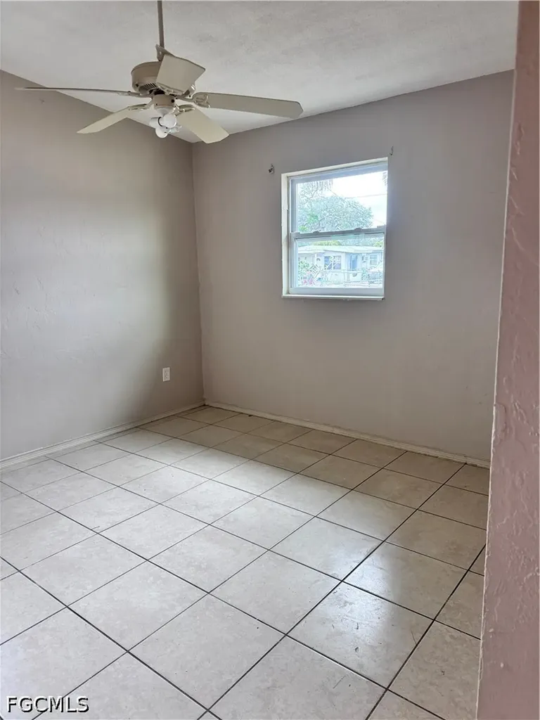 3268 C Street E Fort Myers FL 33916