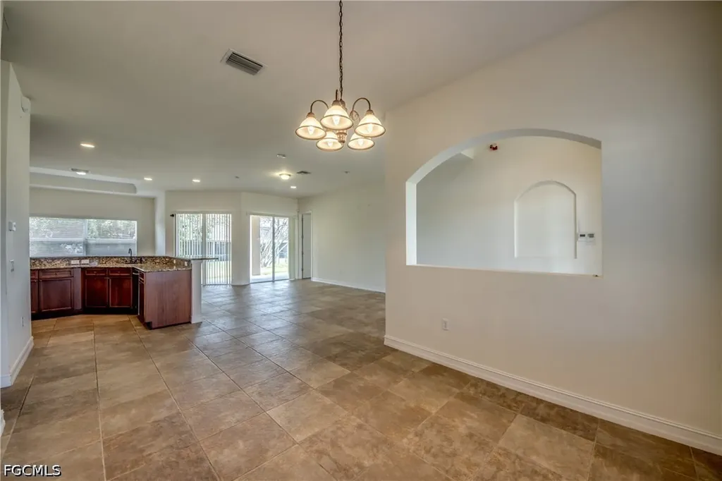 1810 NE 27th Street Cape Coral FL 33909