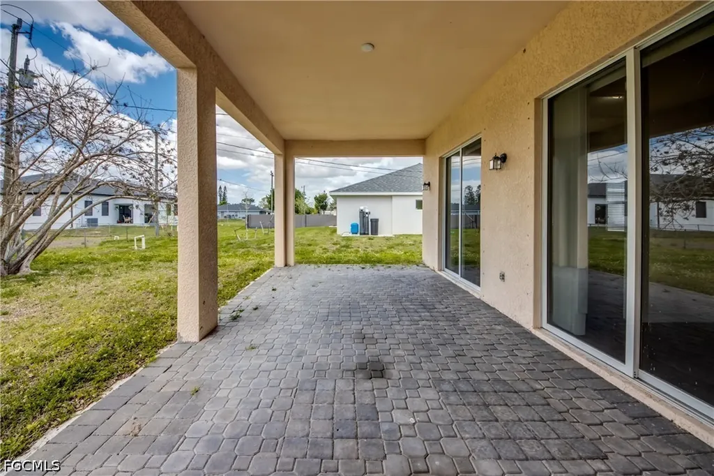 1810 NE 27th Street Cape Coral FL 33909