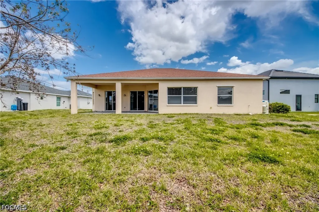 1810 NE 27th Street Cape Coral FL 33909