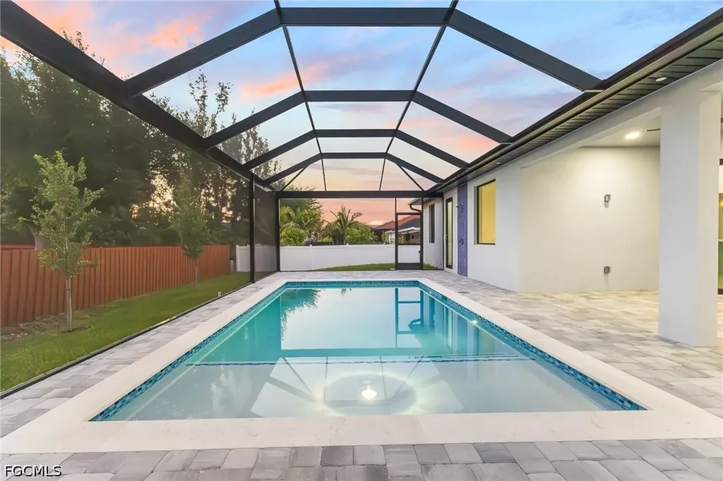 142 SW 33rd Place Cape Coral FL 33991