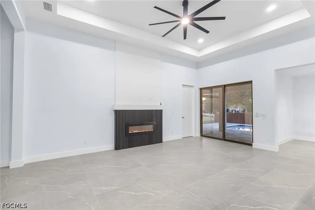 142 SW 33rd Place Cape Coral FL 33991