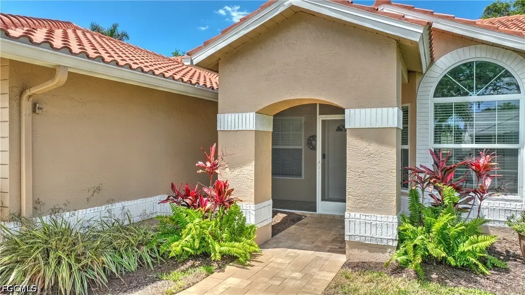 16238 Kelly Woods Drive Fort Myers FL 33908