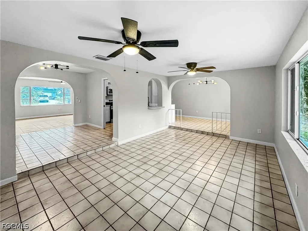 206 SE 46th Terrace Cape Coral FL 33904