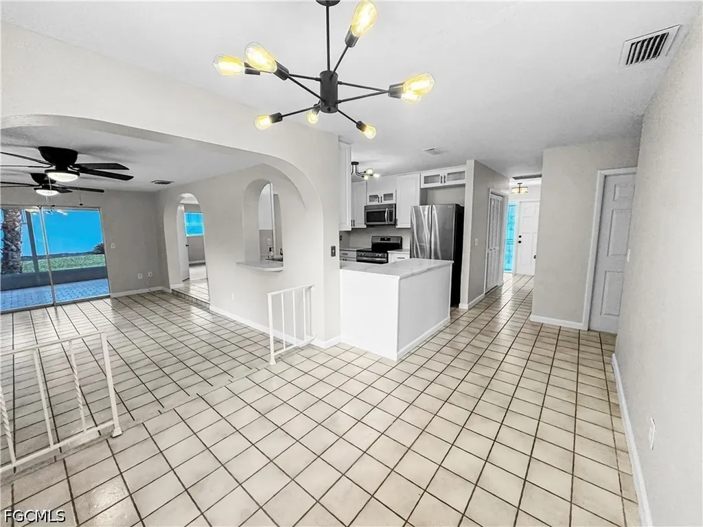206 SE 46th Terrace Cape Coral FL 33904