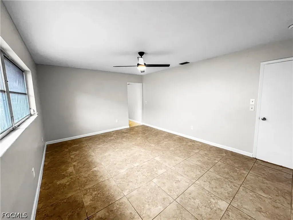 206 SE 46th Terrace Cape Coral FL 33904