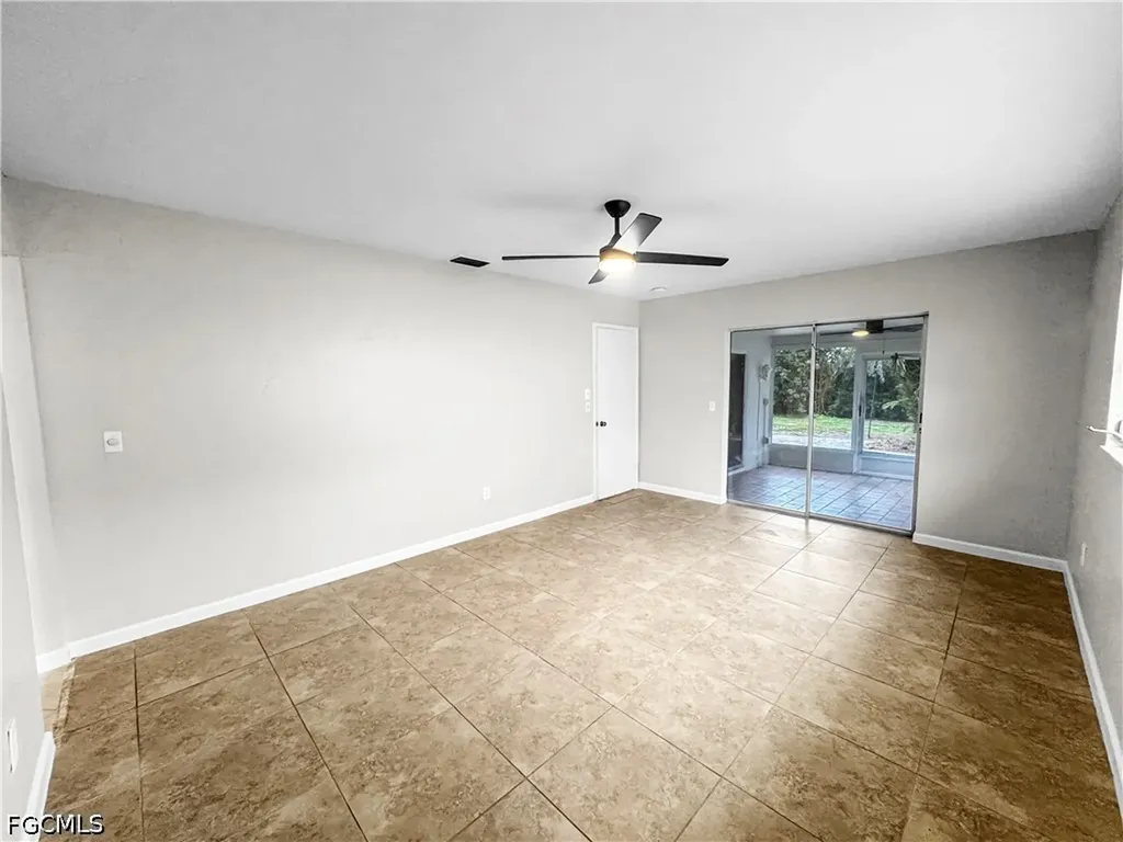 206 SE 46th Terrace Cape Coral FL 33904