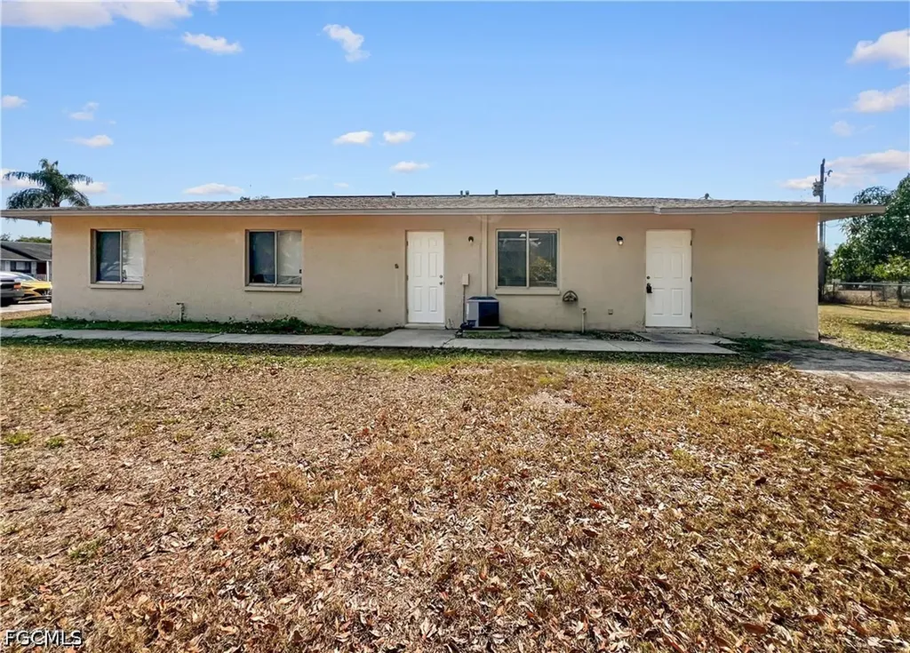 2239 Iris Way Fort Myers FL 33905