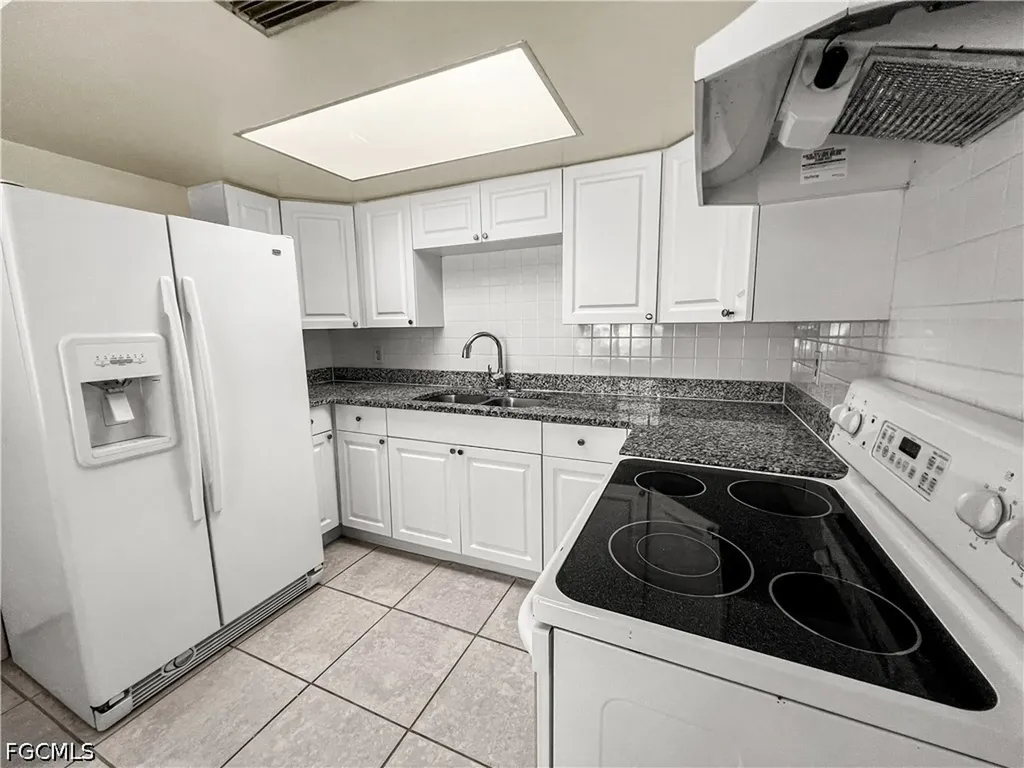 2239 Iris Way Fort Myers FL 33905