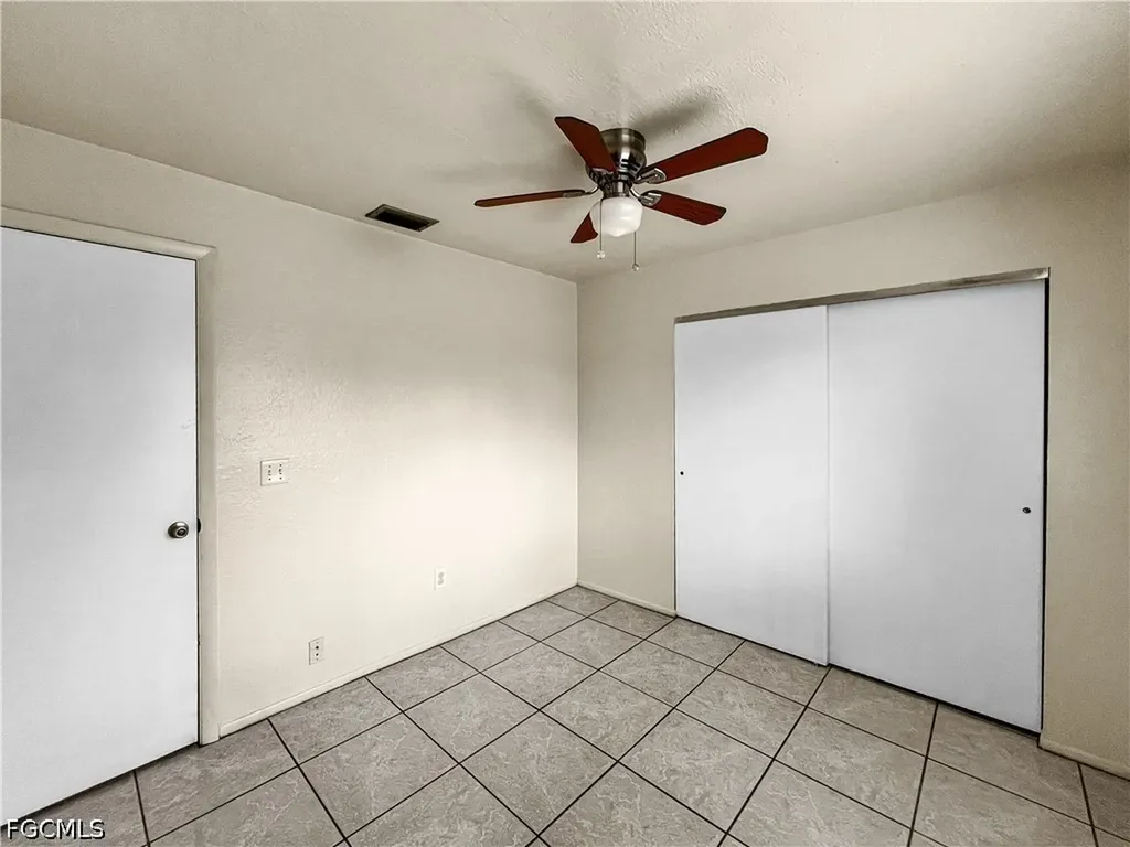 2239 Iris Way Fort Myers FL 33905