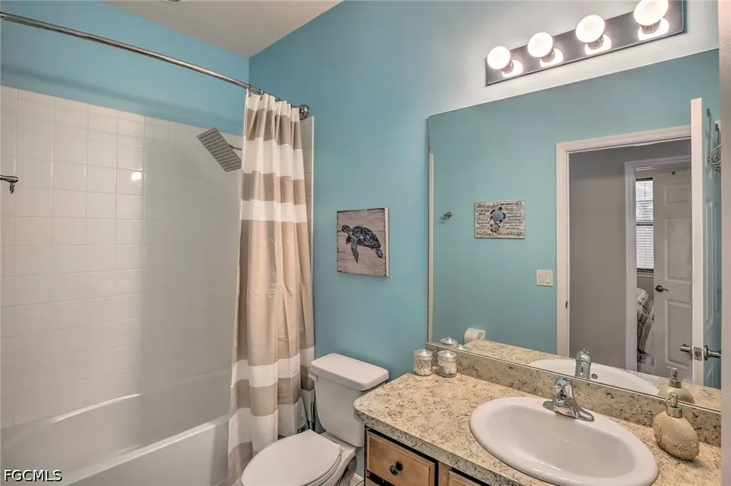 4521 SW 10th Avenue Cape Coral FL 33914